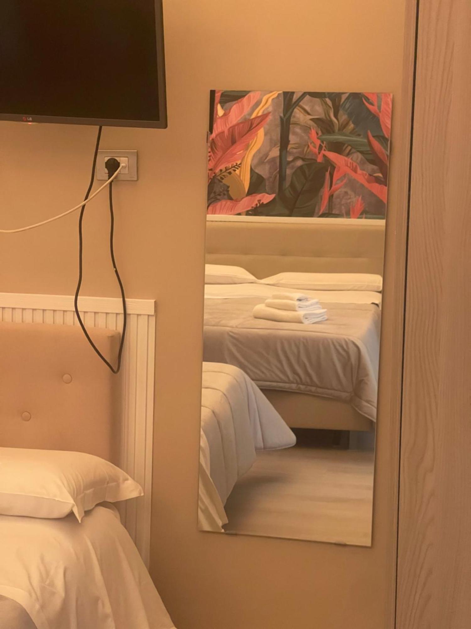 ナポリ B＆B シェ モア Bed & Breakfast エクステリア 写真