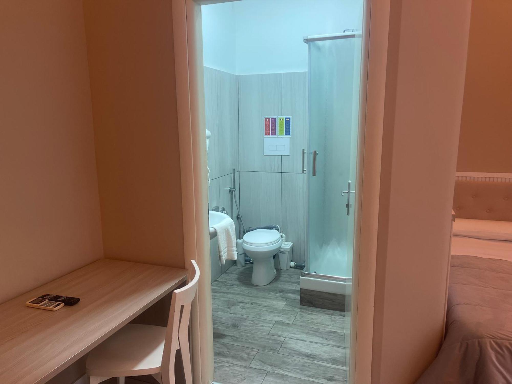 ナポリ B＆B シェ モア Bed & Breakfast エクステリア 写真